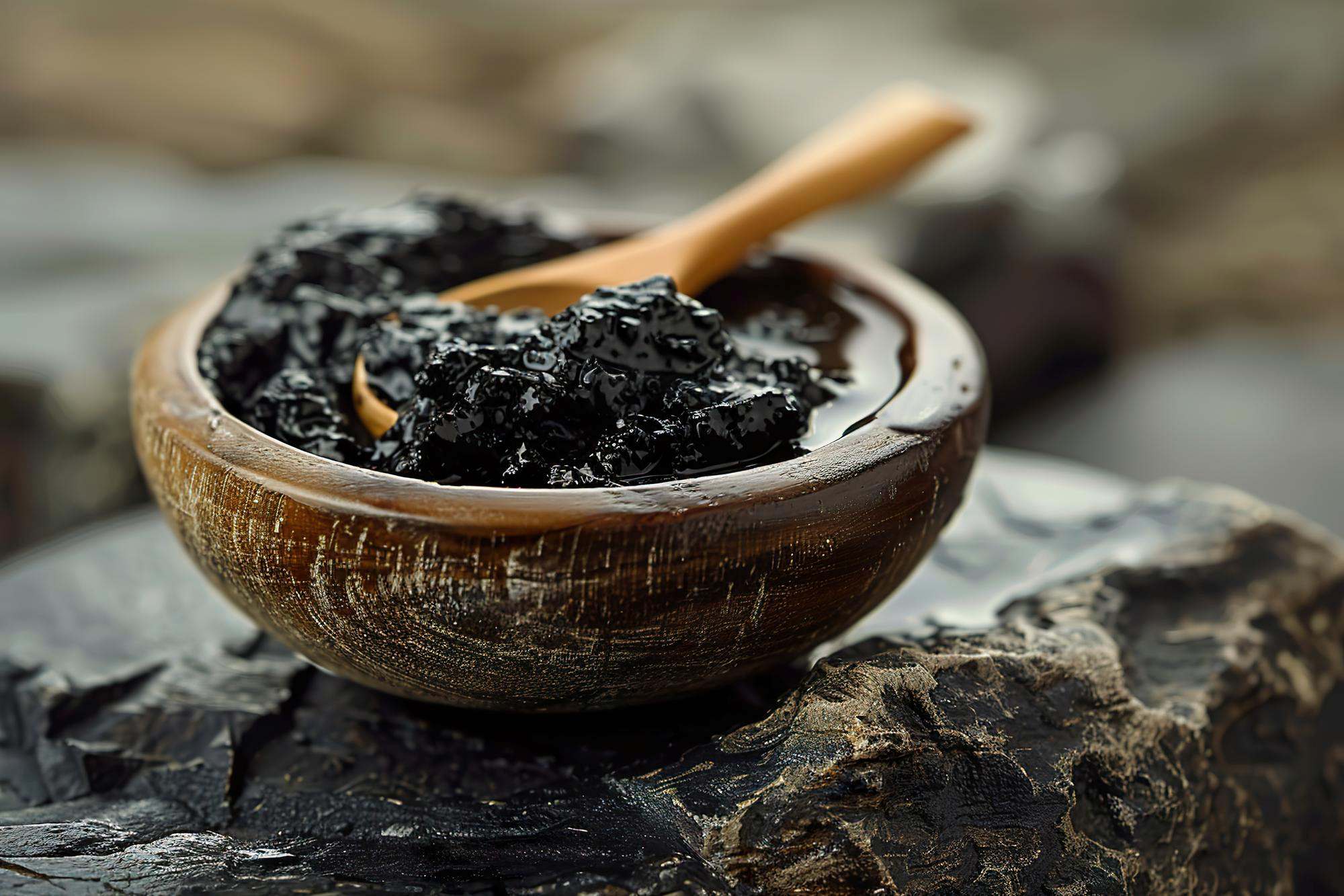 Debunking 5 Myths About Shilajit for Women